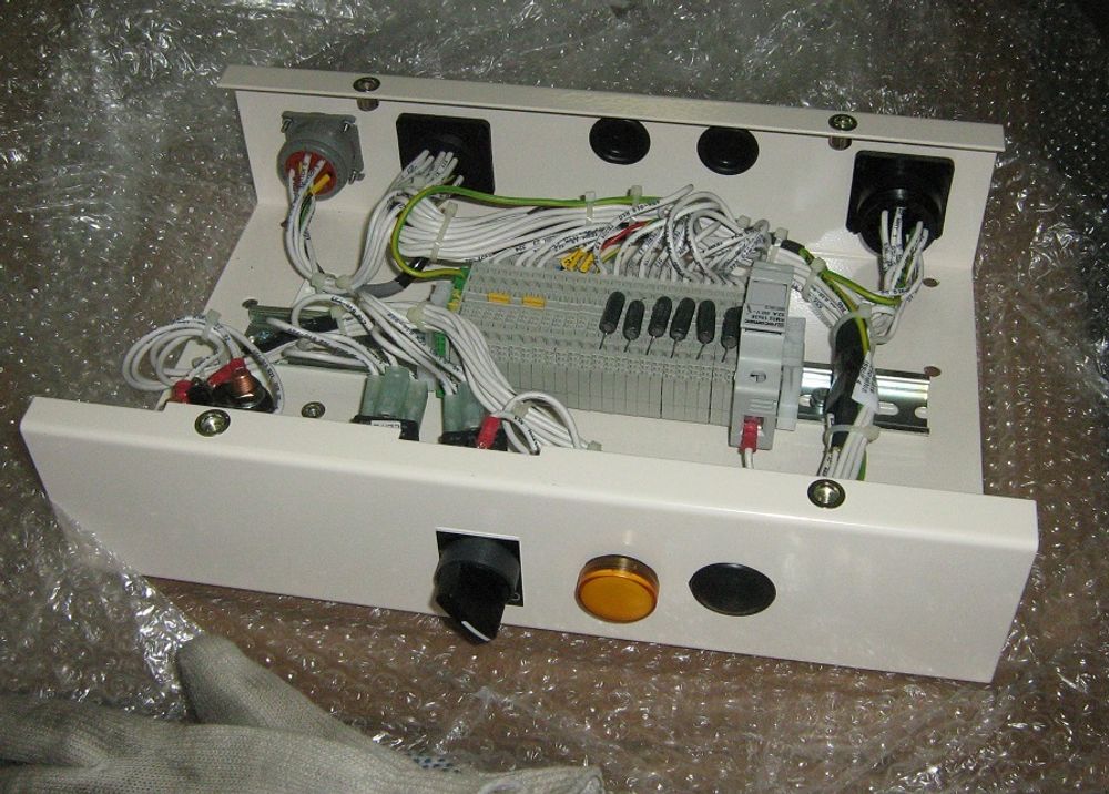 Реле блока управления в сборе / RELAY CONTROL BOX ASSEMBLY. 2306/2806 (WHITE) АРТ: MDA3798/WH