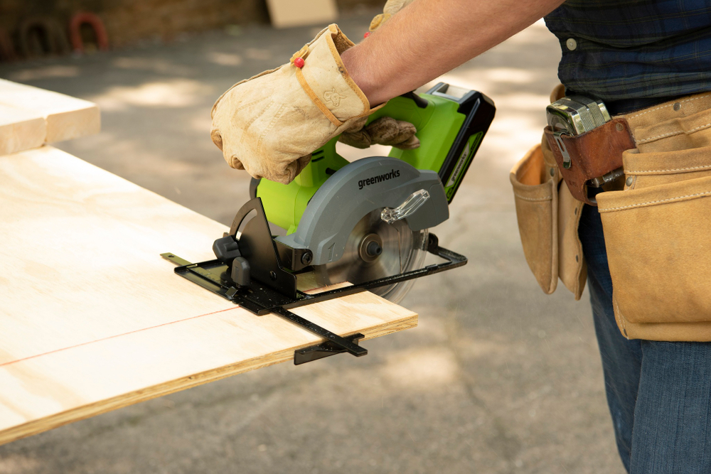 Циркулярная пила аккумуляторная Greenworks Арт. 1500907,  бесщеточная, без АКБ и ЗУ
