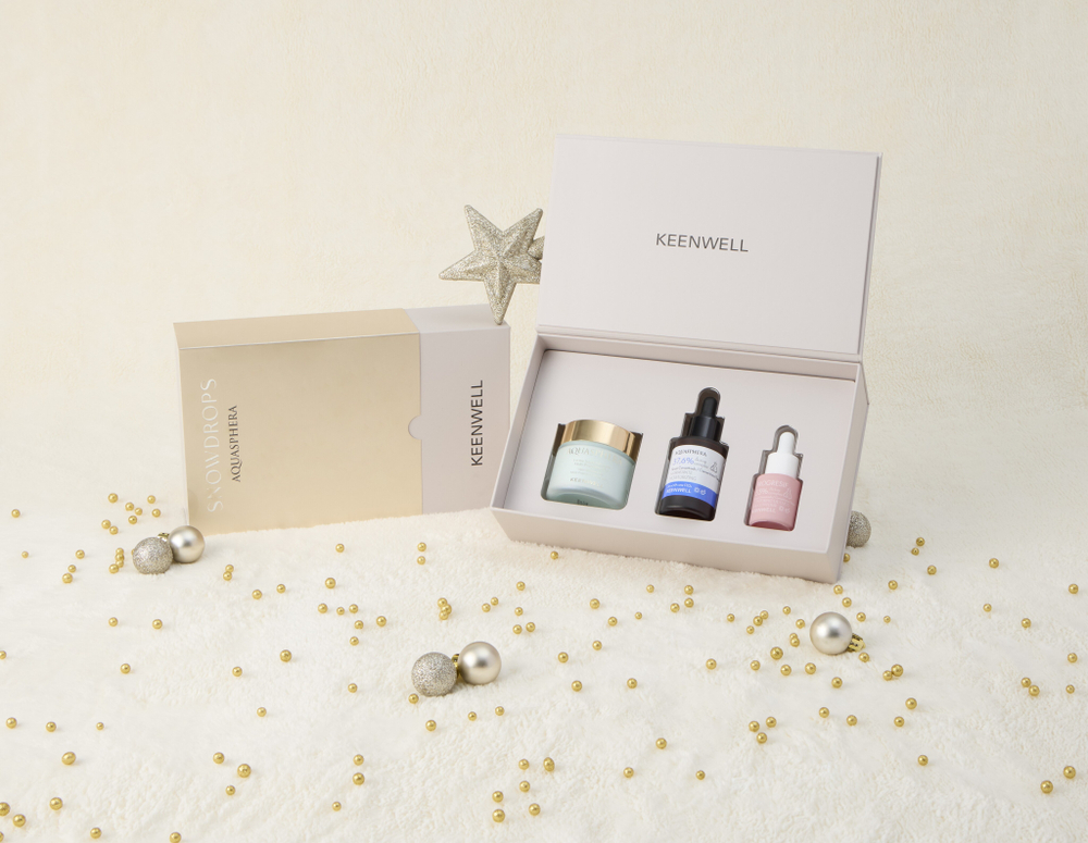 KEENWELL Aquasphera Snowd rops - Набор. Aquasphera Moisturising Multi-Protective Cream - Day - Дневной Суперувлажняющий Мультизащитный Крем 80мл, Aquasphera Serum Concentrado Hidratante 37,6% Active Complex – Увлажняющая Сыворотка-Концентрат 30 мл, Progresif Serum Concentrado Contorno De Ojos 33% Active Complex (Keenwell) – Сыворотка-концентрат для зоны вокруг глаз 15мл.