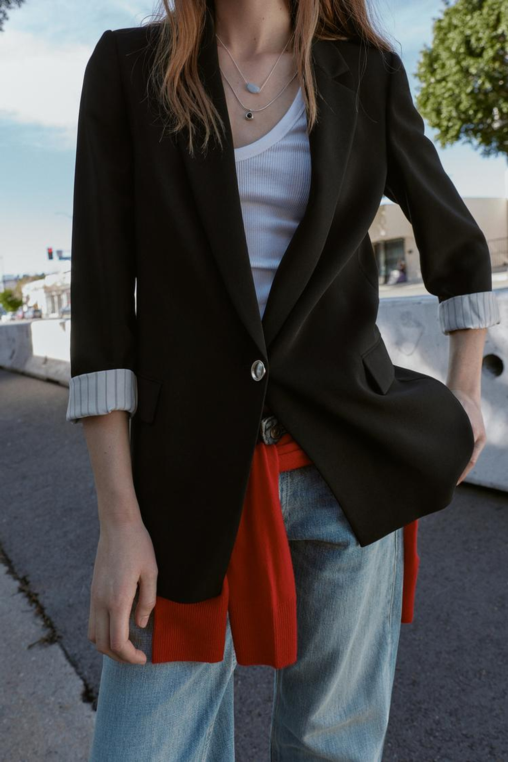 ZARA БЛЕЙЗЕР С ПРИНТОМ НА МАНЖЕТАХ, ЧЕРНЫЙ