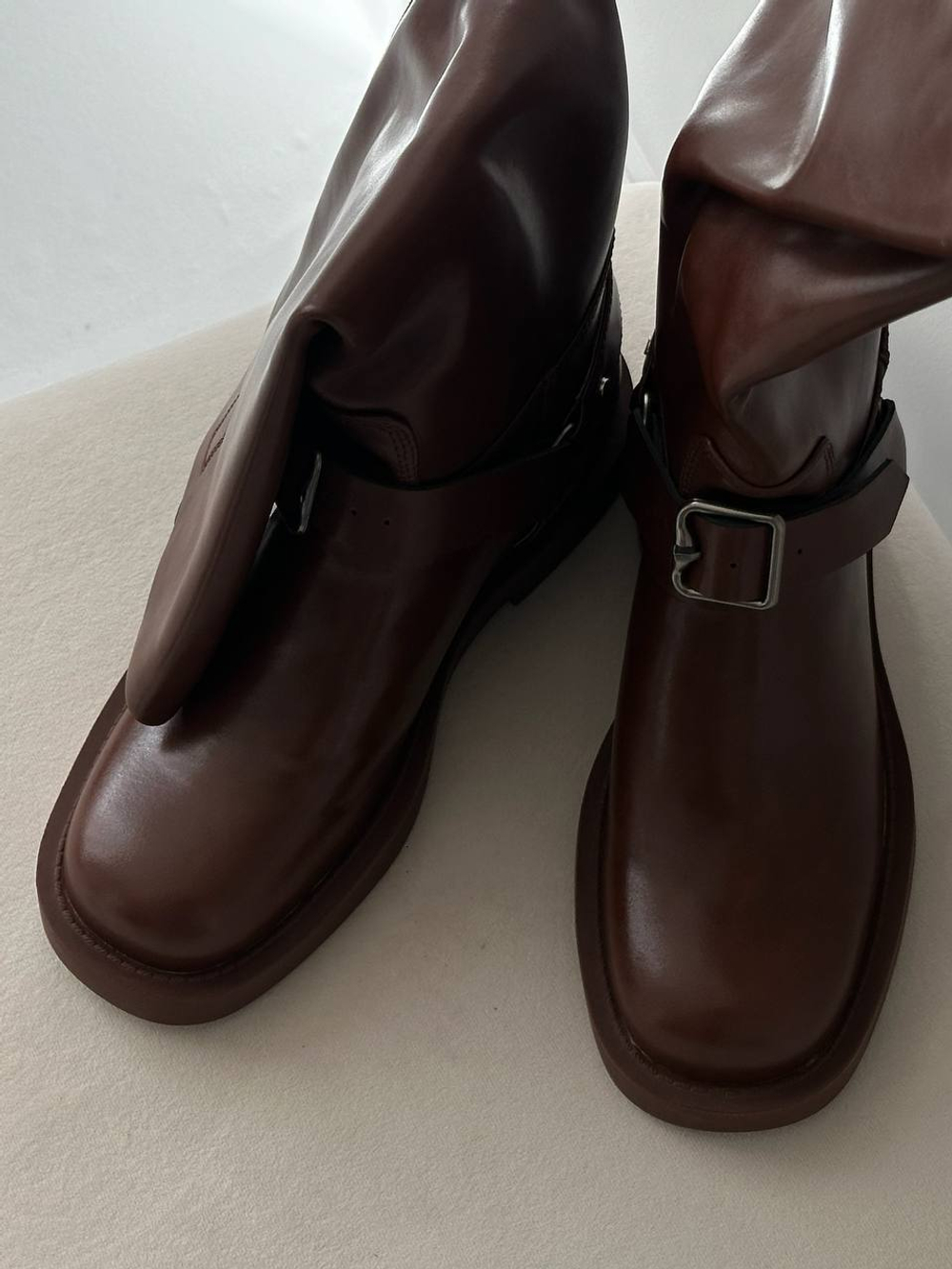 Сапоги из натуральной кожи