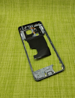 Realme 12 4G (RMX3871) - Средняя часть корпуса + NFC Антенна + фонарик + кнопки громкости и включения (ORIG-SP)