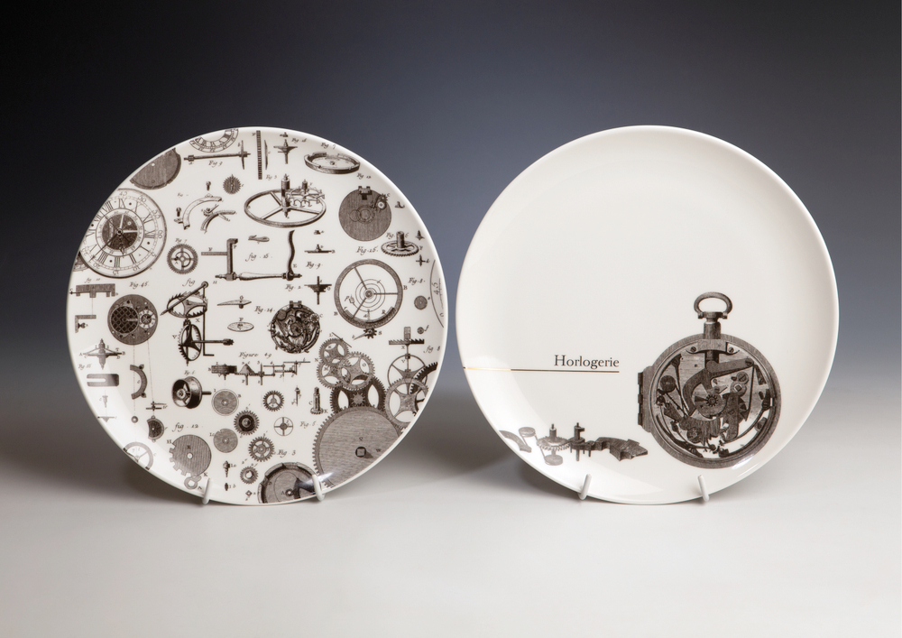 Подарочный набор тарелок "Часовое дело"