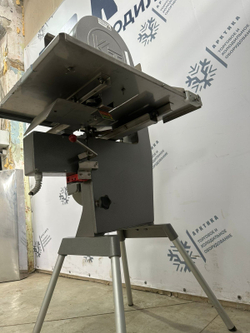 Пила KONETEOLLISUUS OY KT-325