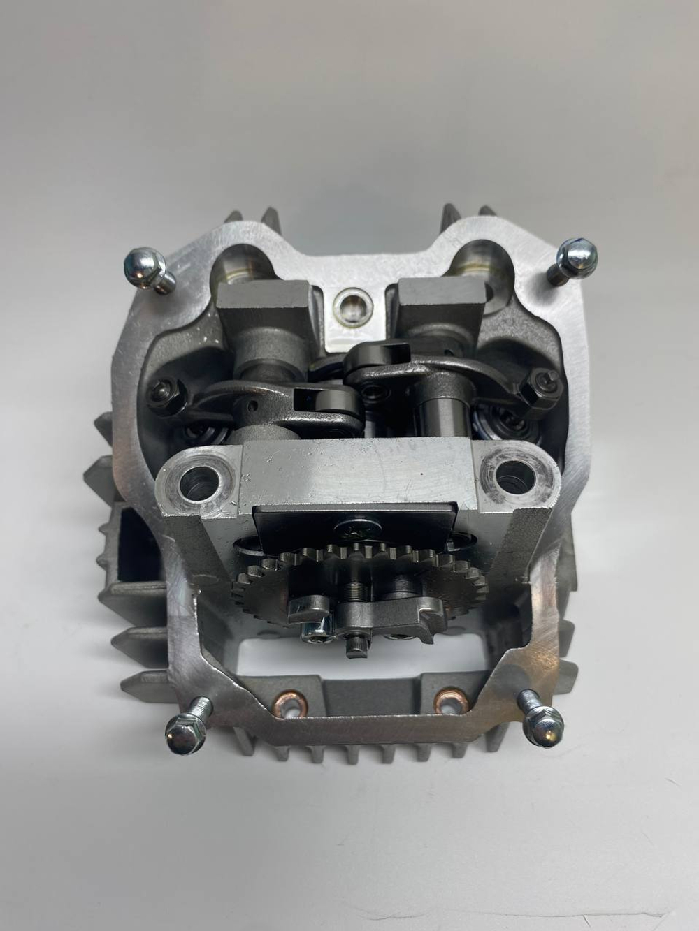 Головка блока цилиндров ( ГБЦ ) в сборе двигатель 162 FML-2 W190