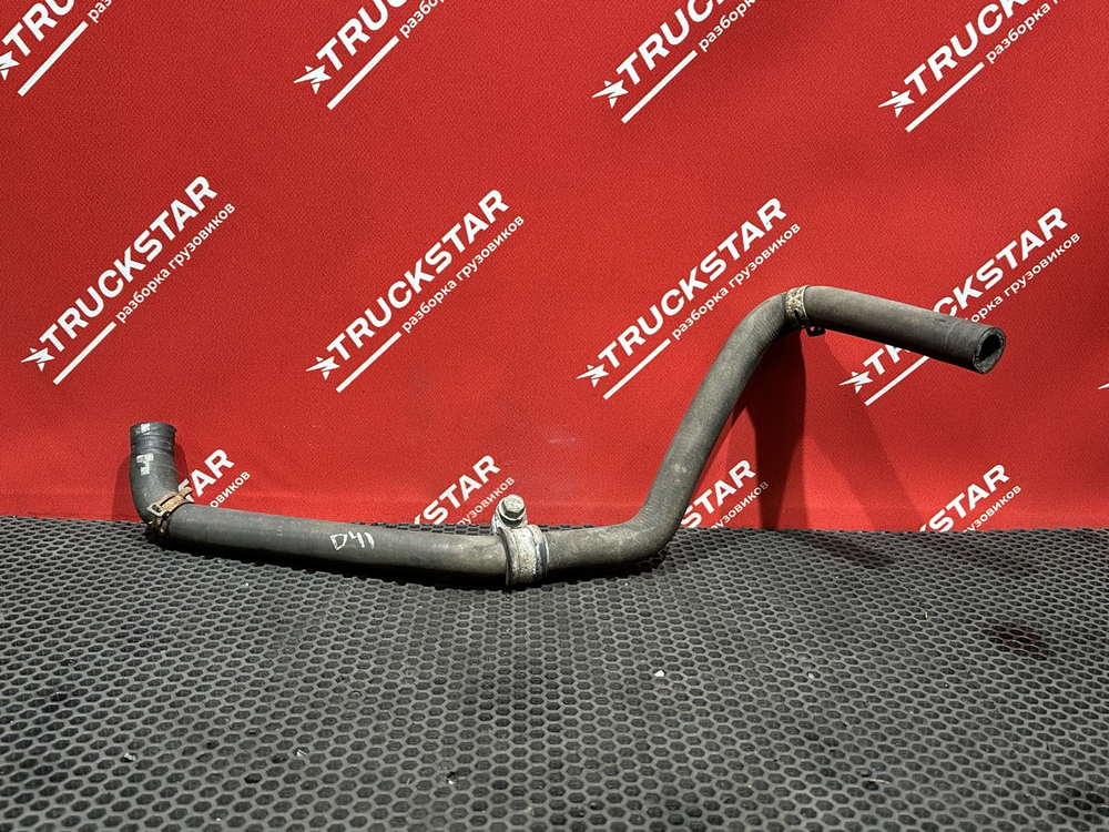 Патрубок системы охлаждения