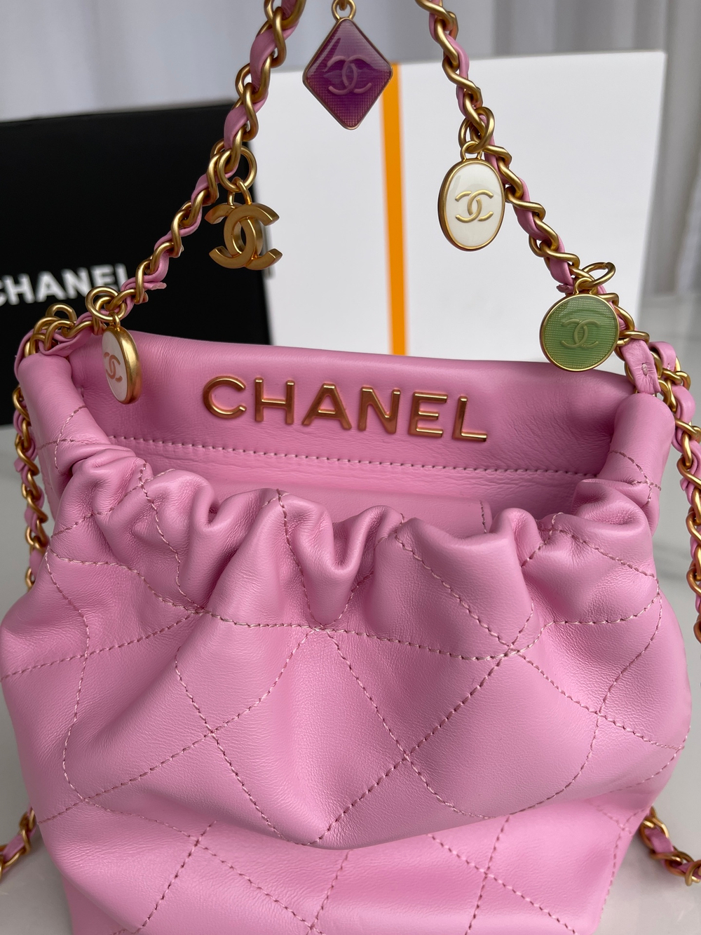 Chane1 Small Bucket Bag 17 cm