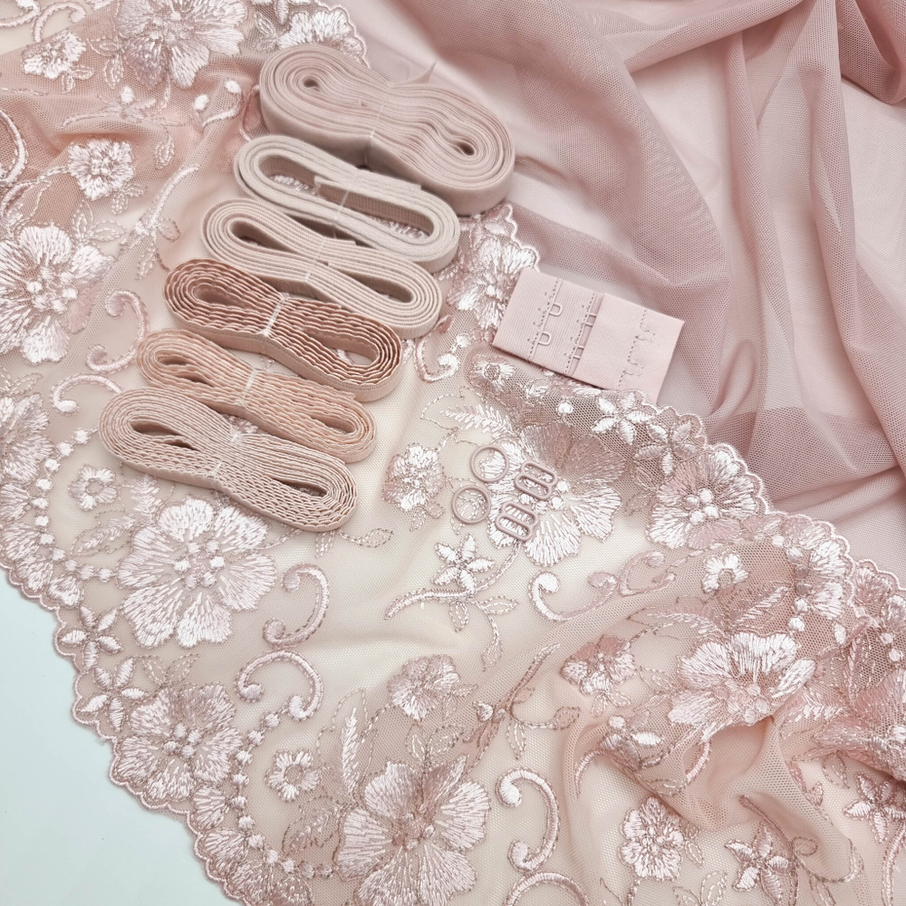 Вышивка на сетке ПУДРА, 18см