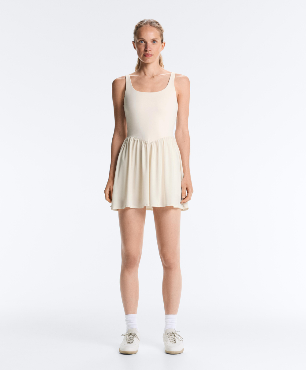OYSHO Короткое платье Comfortlux, светлый экрю
