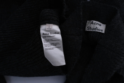 Коcтюм  Acne Studios