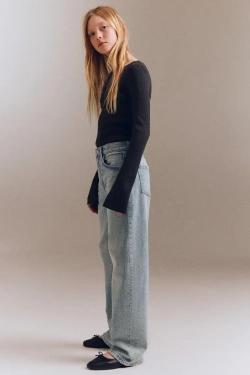 H&M Джинсы с эффектом потертости, голубой