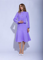 Женский сиреневый костюм двойка с юбкой и жакетом на пуговицах