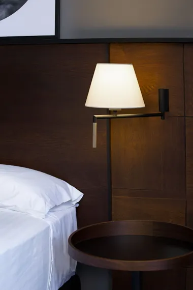 Настенный светильник Ron