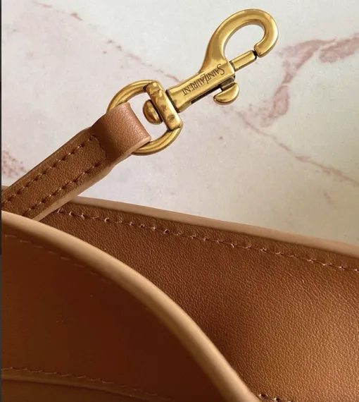 Сумка Saint Laurent Y Tote In Leather