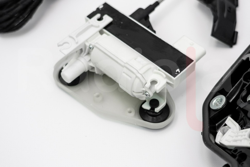 Автоматические доводчики на 4 двери для BMW X6 (F16/G06/F86) 2015-2022 - Radiola RDL-SAA-Z03