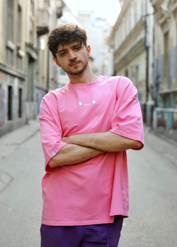 Футболка киберкотик минималист розовая