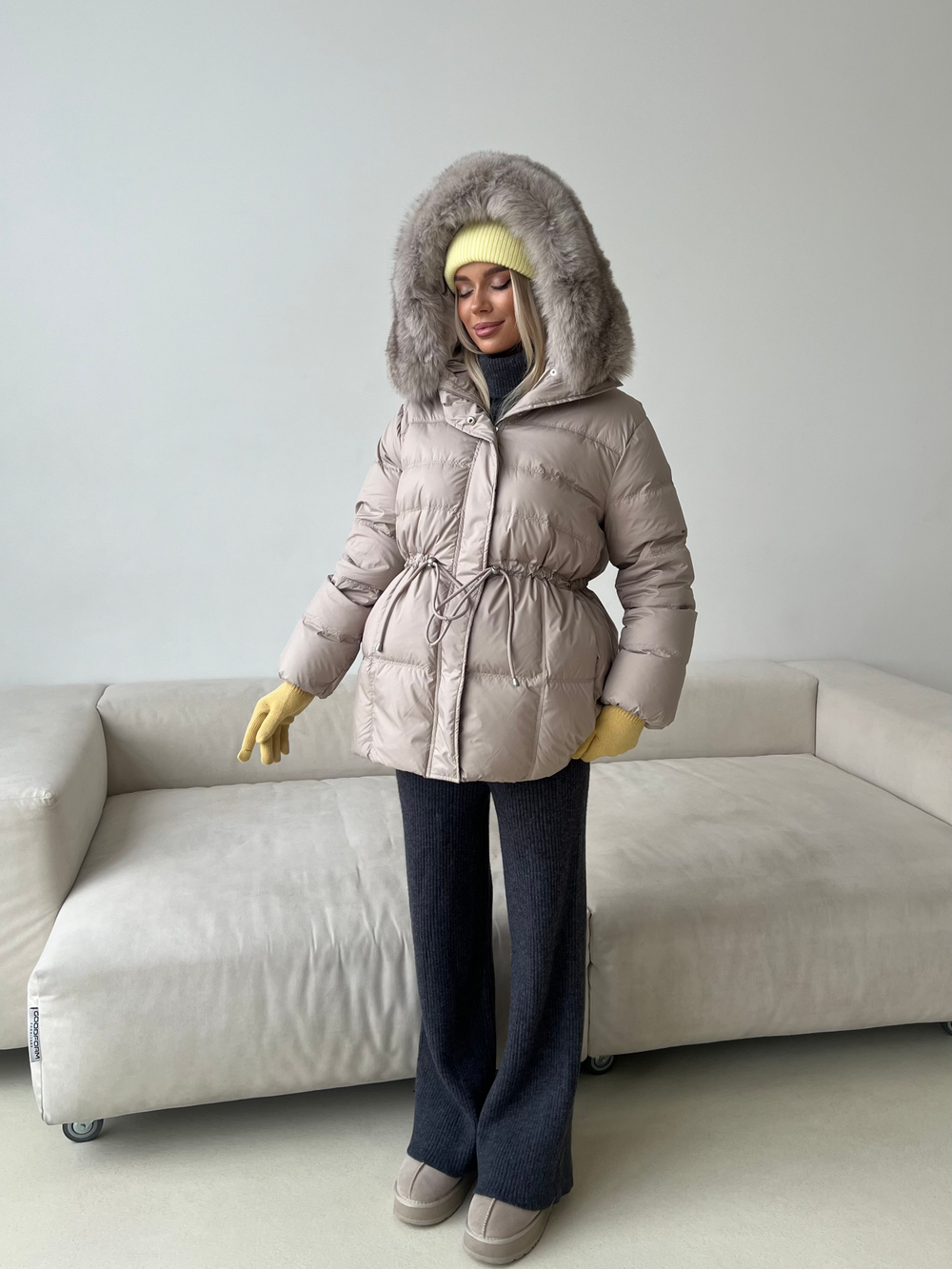 Пуховик Fresh миди с кулиской бежевый