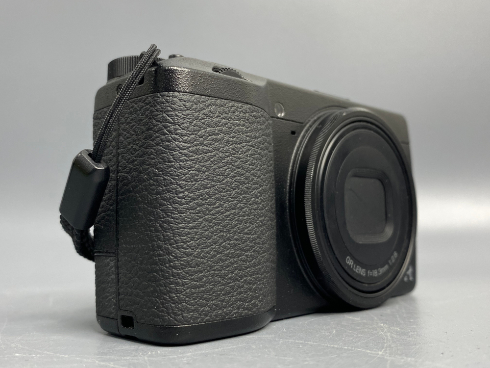 Ricoh GR III