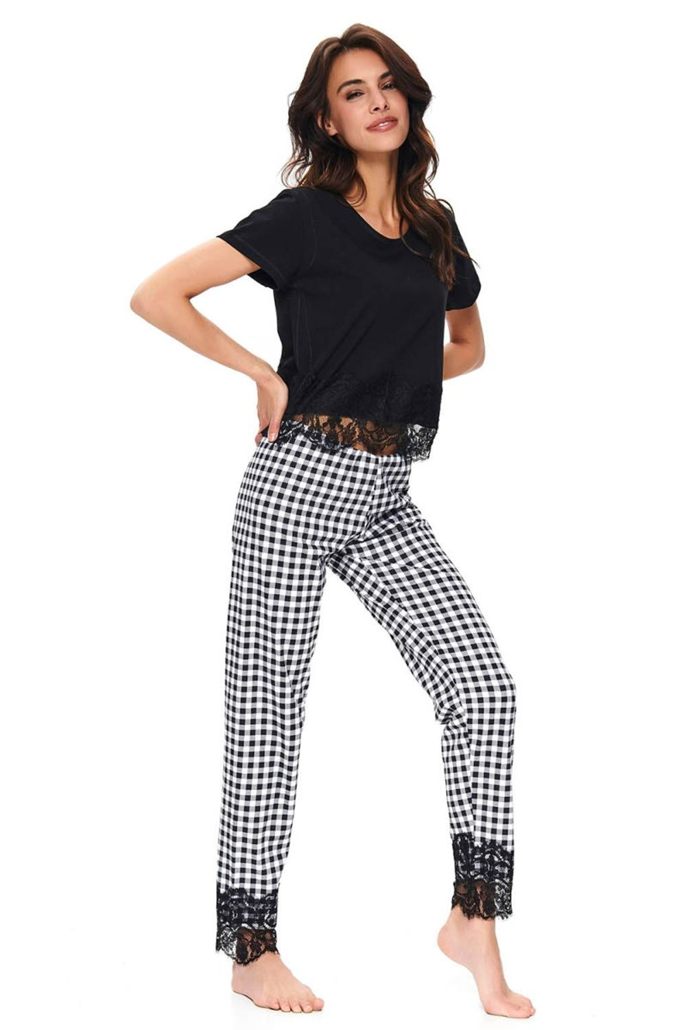 Женская пижама с клетчатыми брючками (Размер: M) (Цвет: черный с белым)
