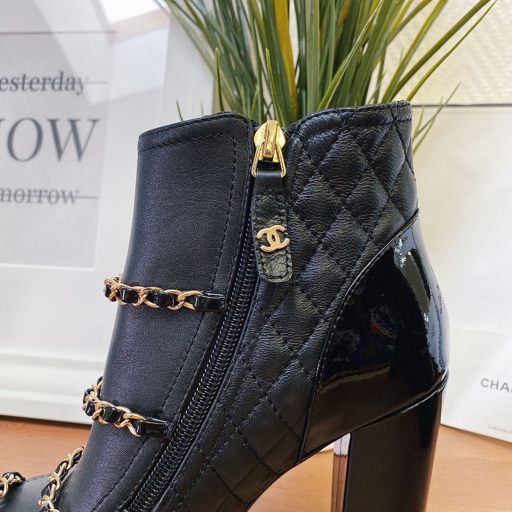 Кожаные ботильоны