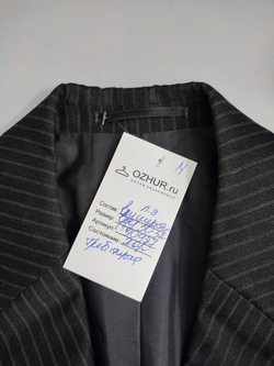 Пиджак в полоску с шерстью 50-52 размер