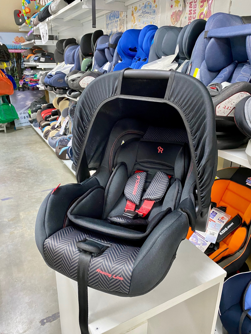 Автокресло Rant LB-327 "MIRACLE" Racing Line группа 0+ (0-13 кг)