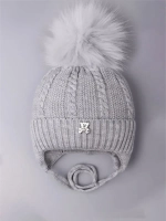 Шапка зимняя вязаная с помпоном для детей