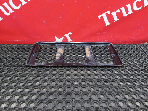 Кронштейн ящика АКБ 2023г.