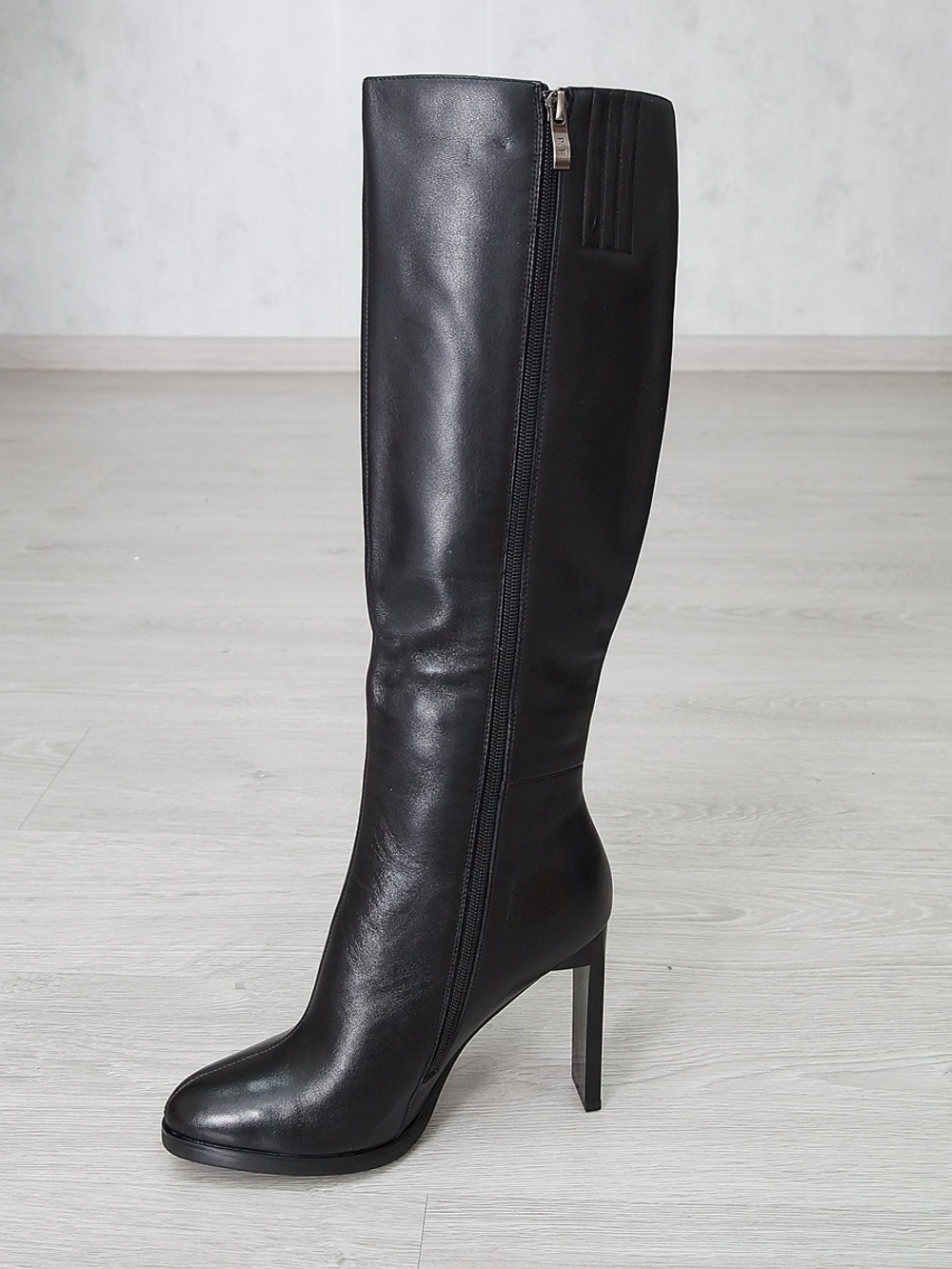 Сапоги женские зимние