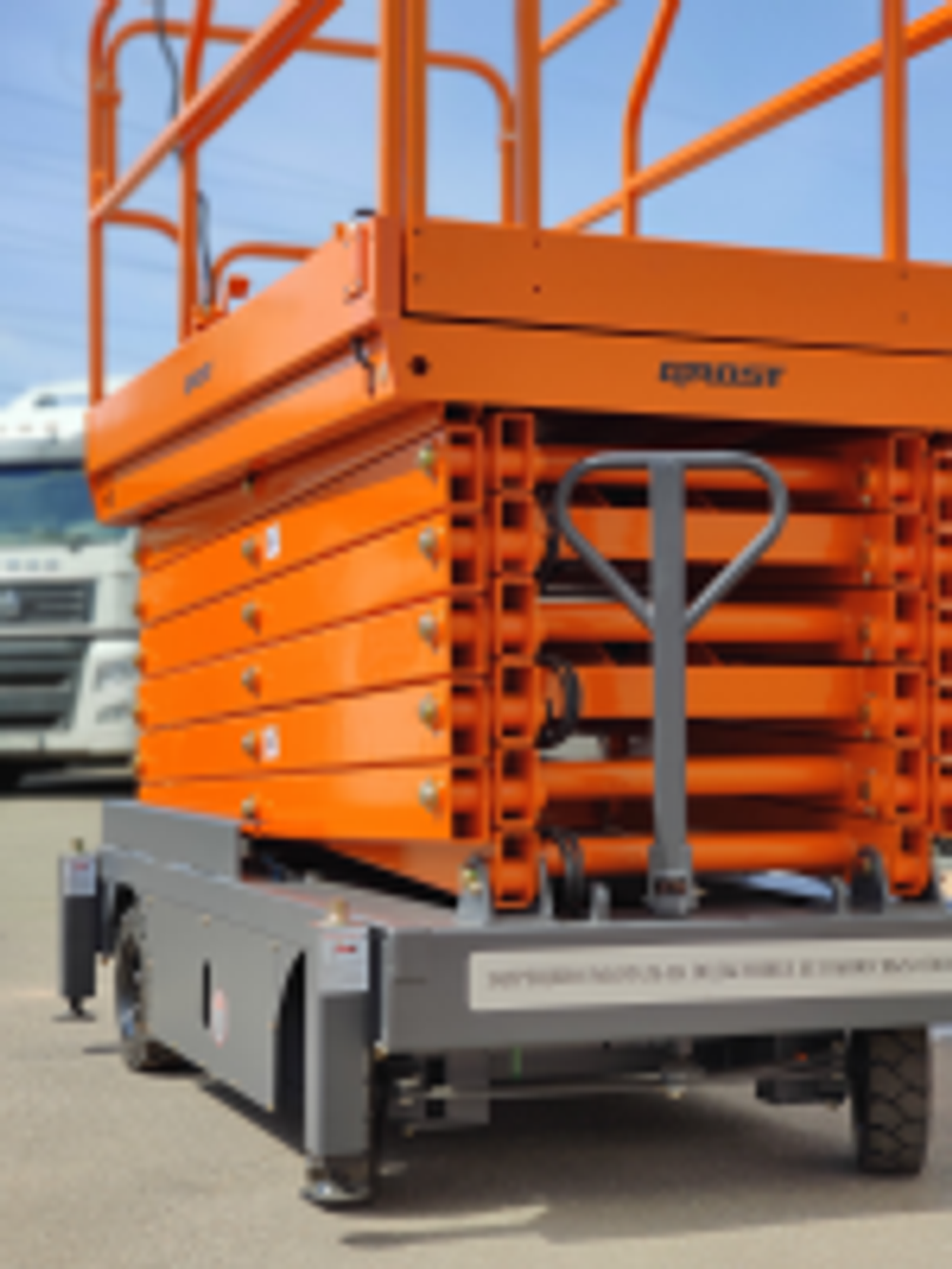 GROST Tower 500-11 АС 220 (13м) с выдвижной платформой