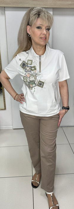 Летние брюки в темно-бежевом цвете на резинке в поясе