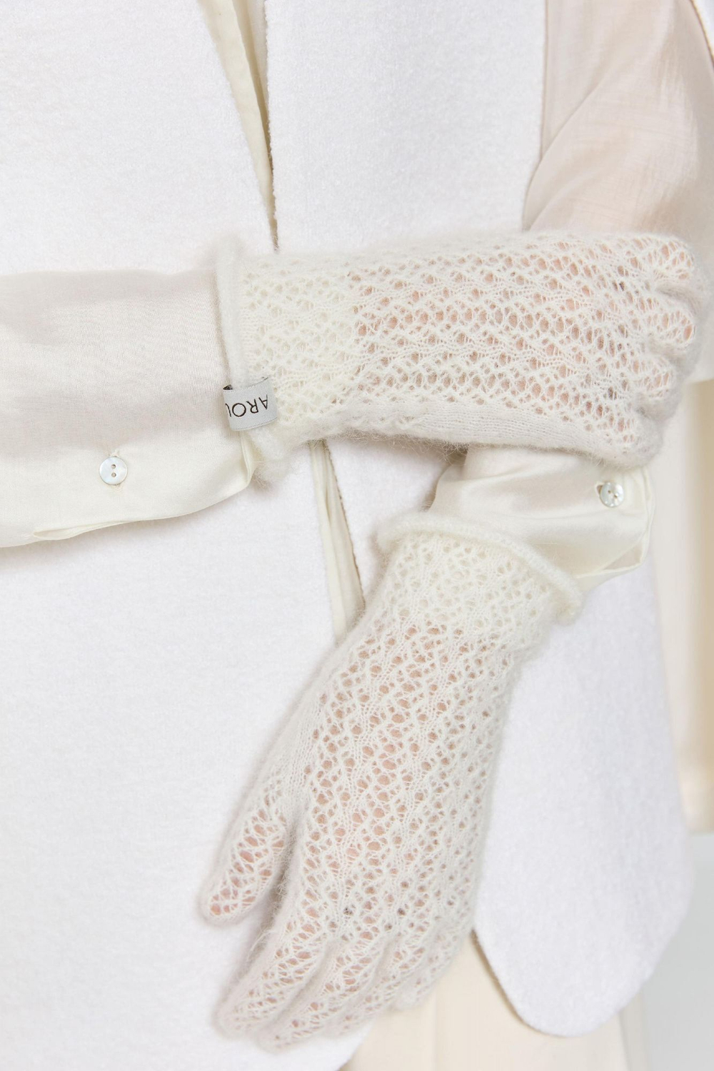 Перчатки ажурные