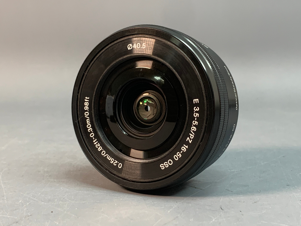 Sony ZV-E10 Kit 16-50mm 187 Кадров