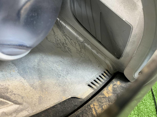 Битая Фара правая Mercedes GLE W166 (15-18) LED