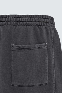 ZARA БАЗОВЫЕ ШОРТЫ-ДЖОГГЕРЫ С ЭФФЕКТОМ ПОТЕРТОСТИ, ТЕМНЫЙ АНТРАЦИТ