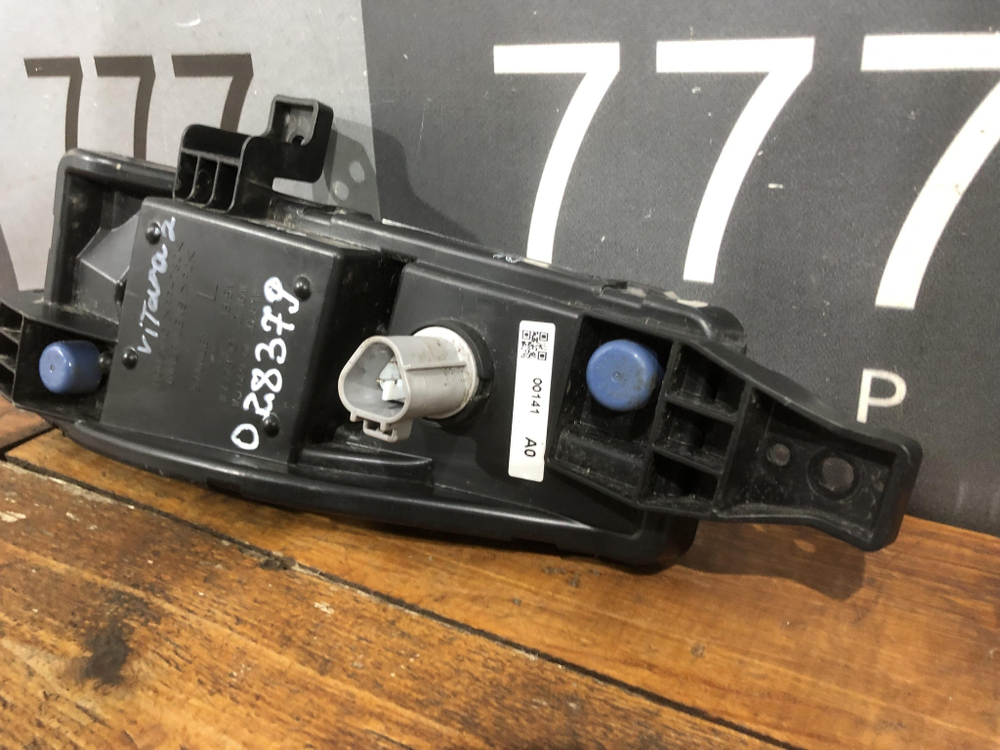 ДХО левый LED Suzuki Vitara 2 14-нв Б/У Оригинал 3658454P00000