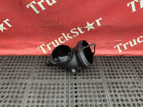 Патрубок воздушного фильтра