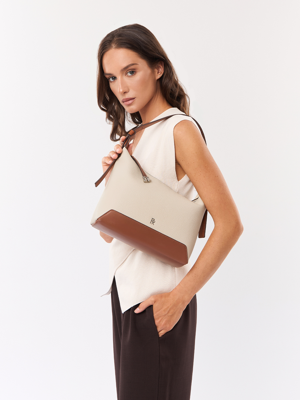 Сумка из экокожи FABRETTI FMM25714-191