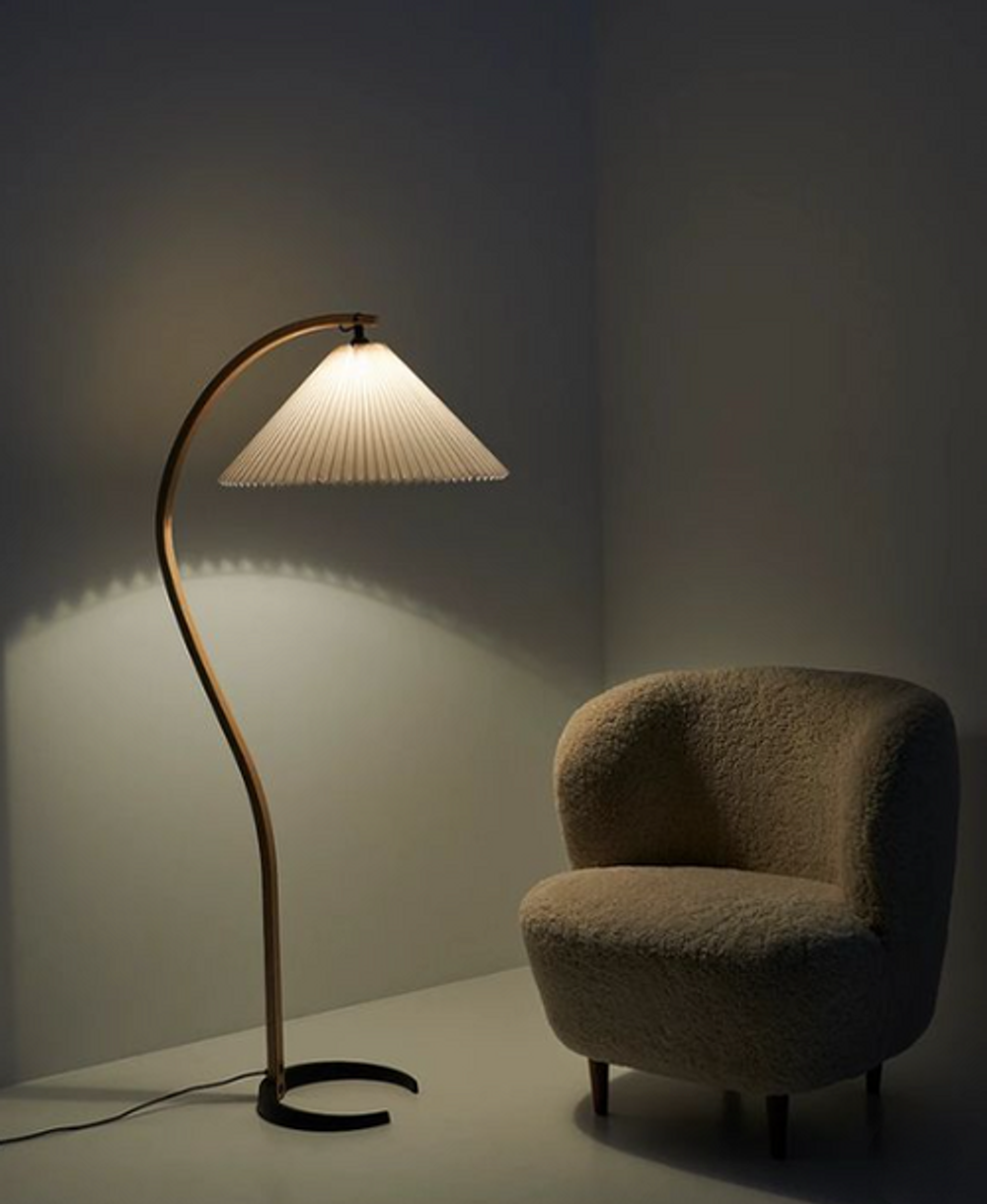 Floor design lamp Fedelm