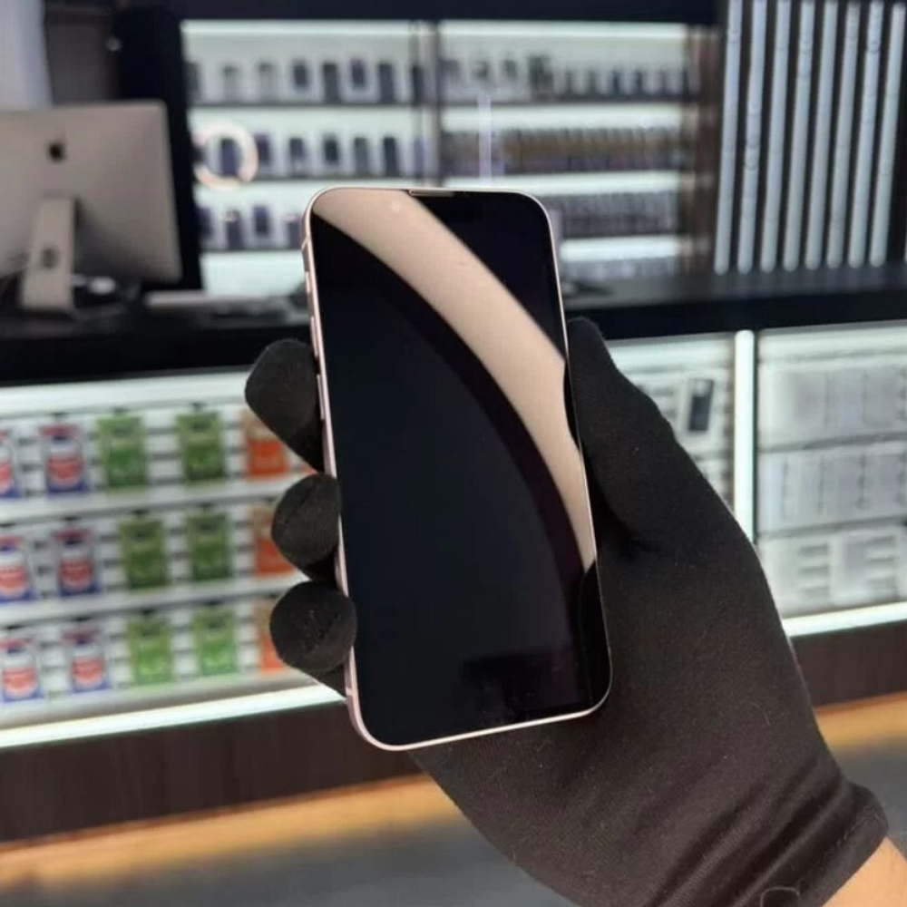 iPhone 13, 128 ГБ б/у