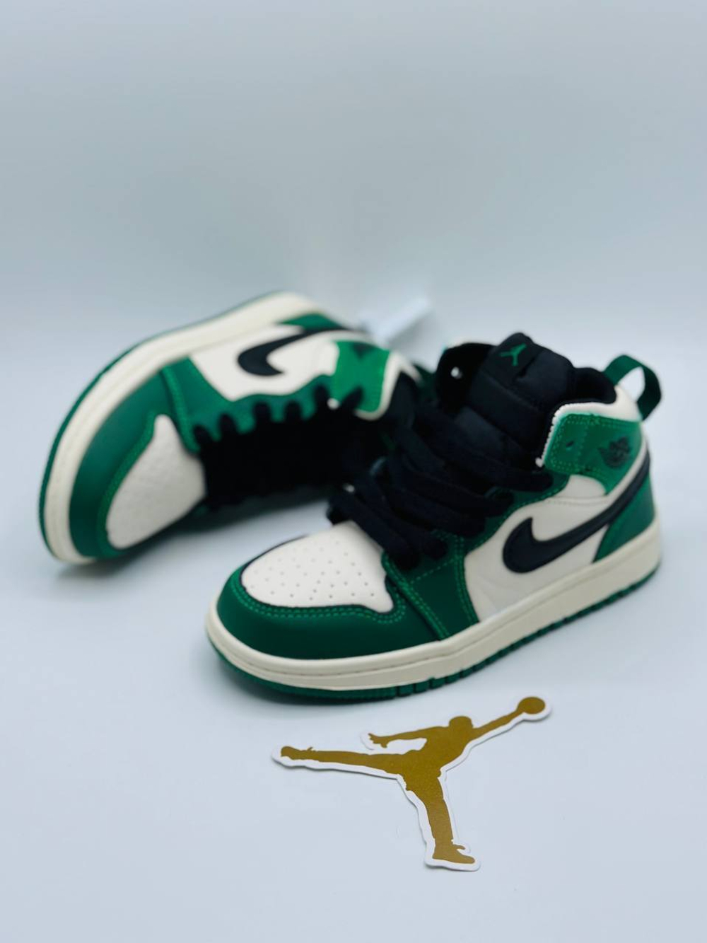 Кроссовки для детей Nike Air Jordan