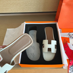 Hermes Oran Sandal