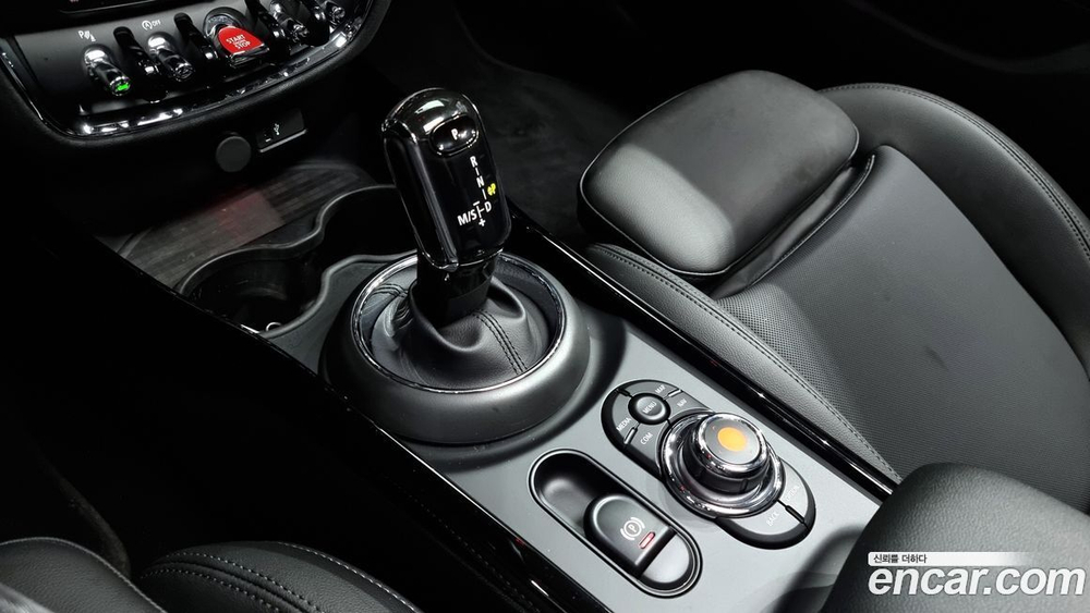 Mini Cooper D Clubman High (06.2021)