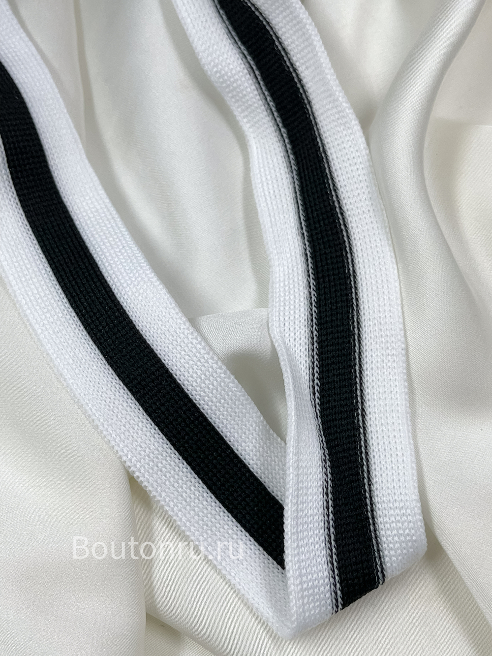 Лампас черно-белый 2,5 см