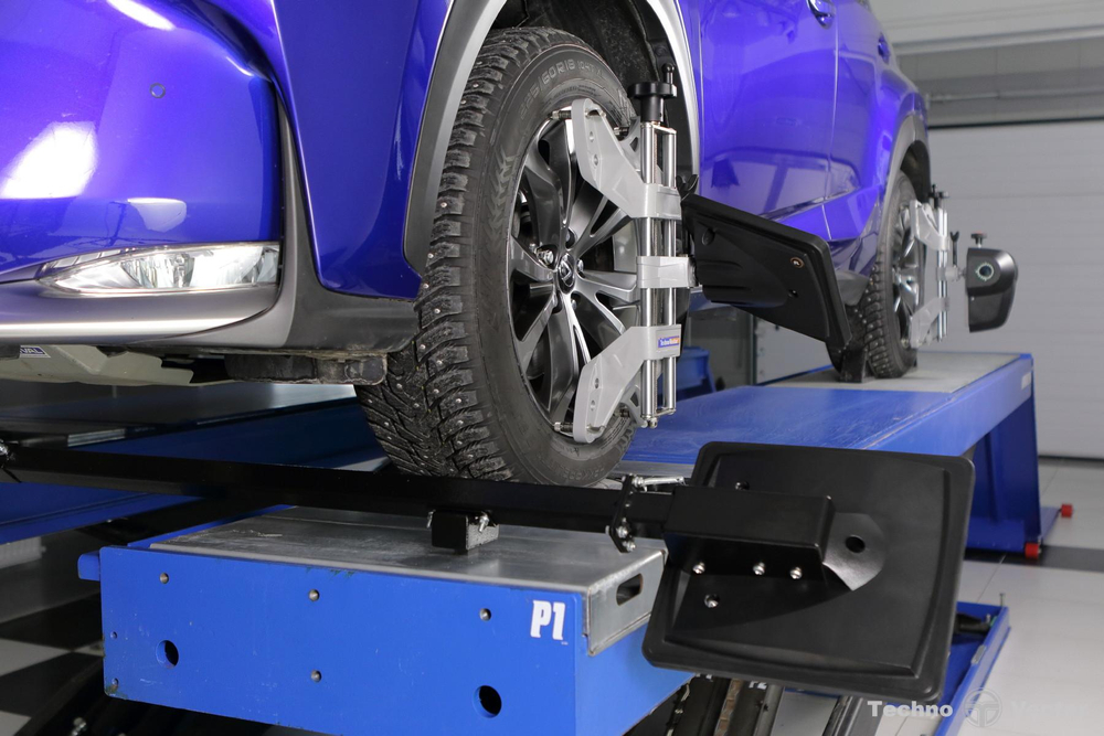 Стенд сход-развал 3D Free Motion ТехноВектор 6 T 6202