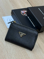 Визитница Prada