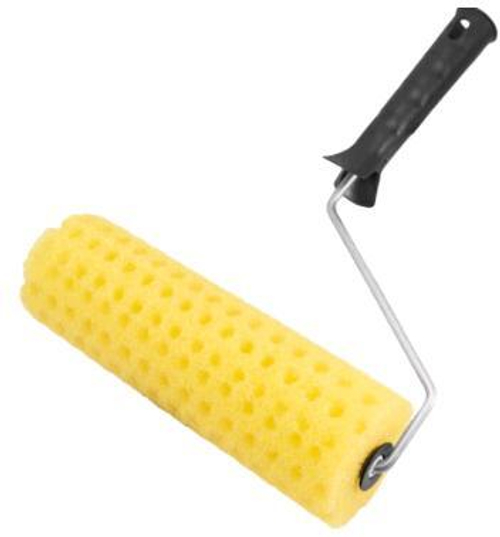 Для декора Валик поролон. структурный  Горошек желтый 240мм d75мм, с  ручкой d6  /670-7240