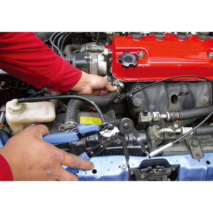 Цена на KING TONY (9AA31) Щипцы для хомутов, универсальный, гибкий удлинитель, 630 мм