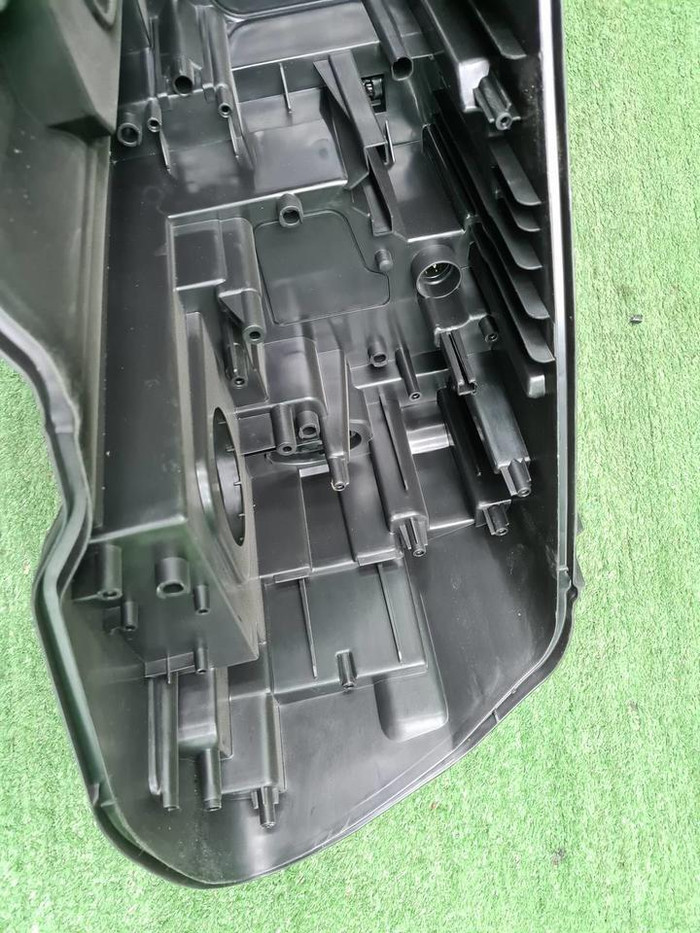 Корпус фары правый VW Tiguan 2 (2016-2020)