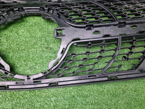 Решетка радиатора Mercedes A W177 (2018-2022)